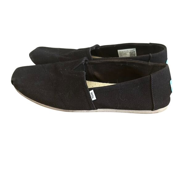 TOMS Classic Canvas Slip-Ons - Picture 3 of 6